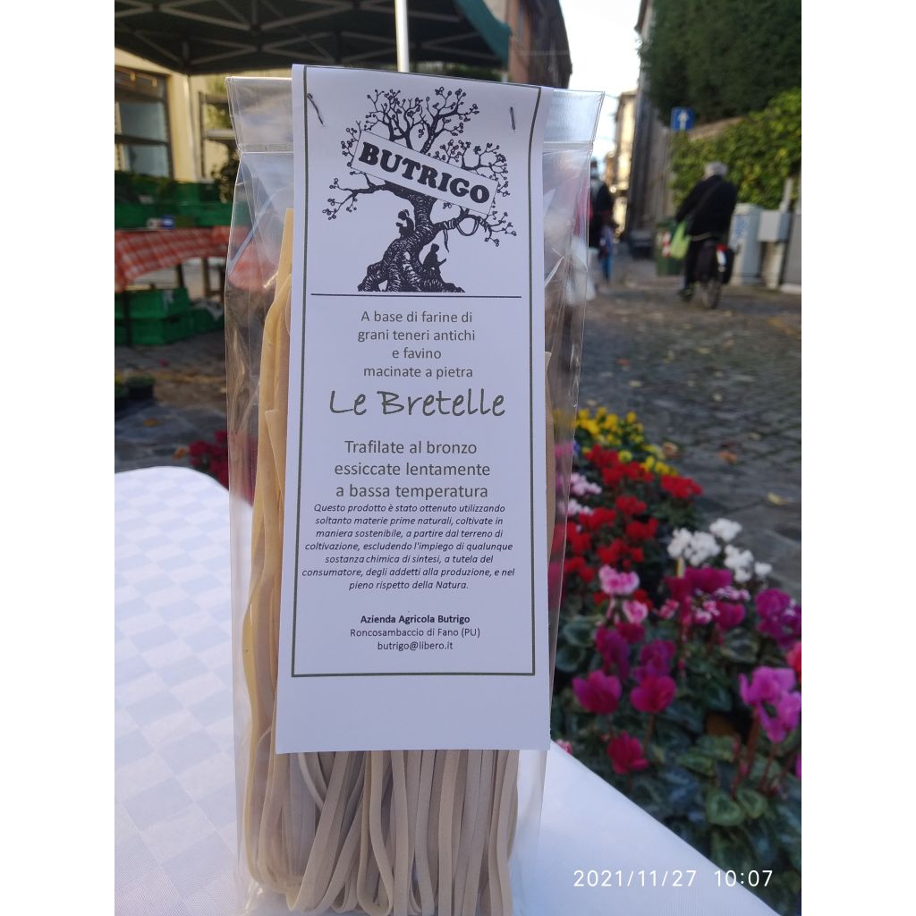 Le Bretelle al grano tenero e favino - preparazione artigianale trafilata al bronzo lenta essiccazione