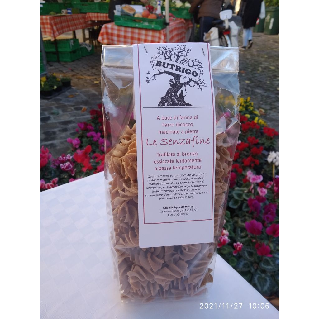 Le Senzafine al Farro Dicocco - preparazione artigianale trafilata al bronzo
