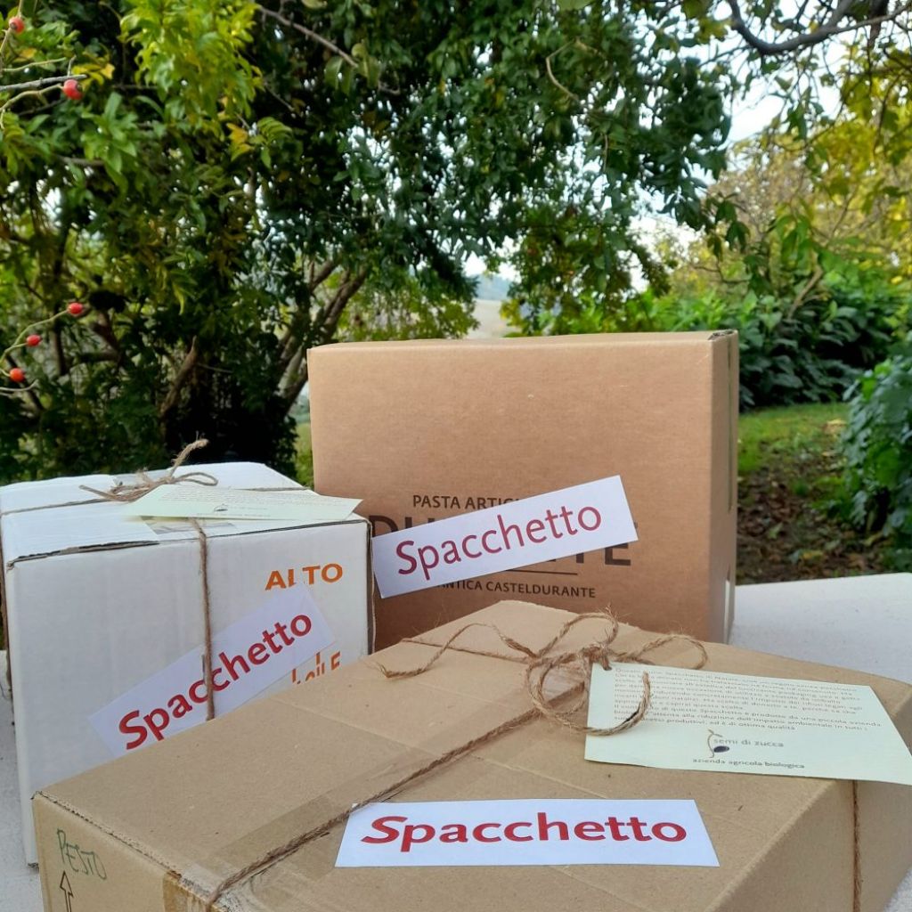 Pacco dono SPACCHETTO