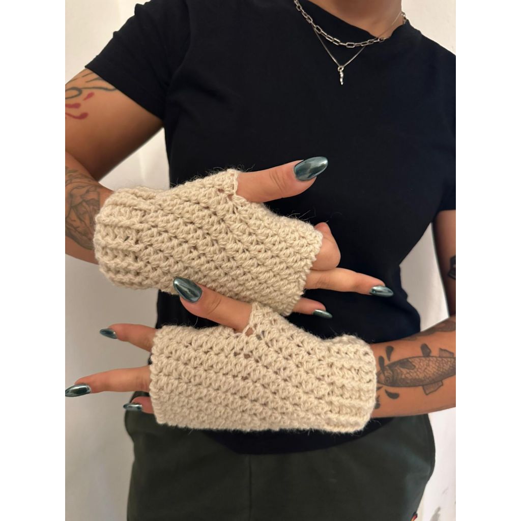 Kit guanti all'uncinetto con di Lana Vergine 100%