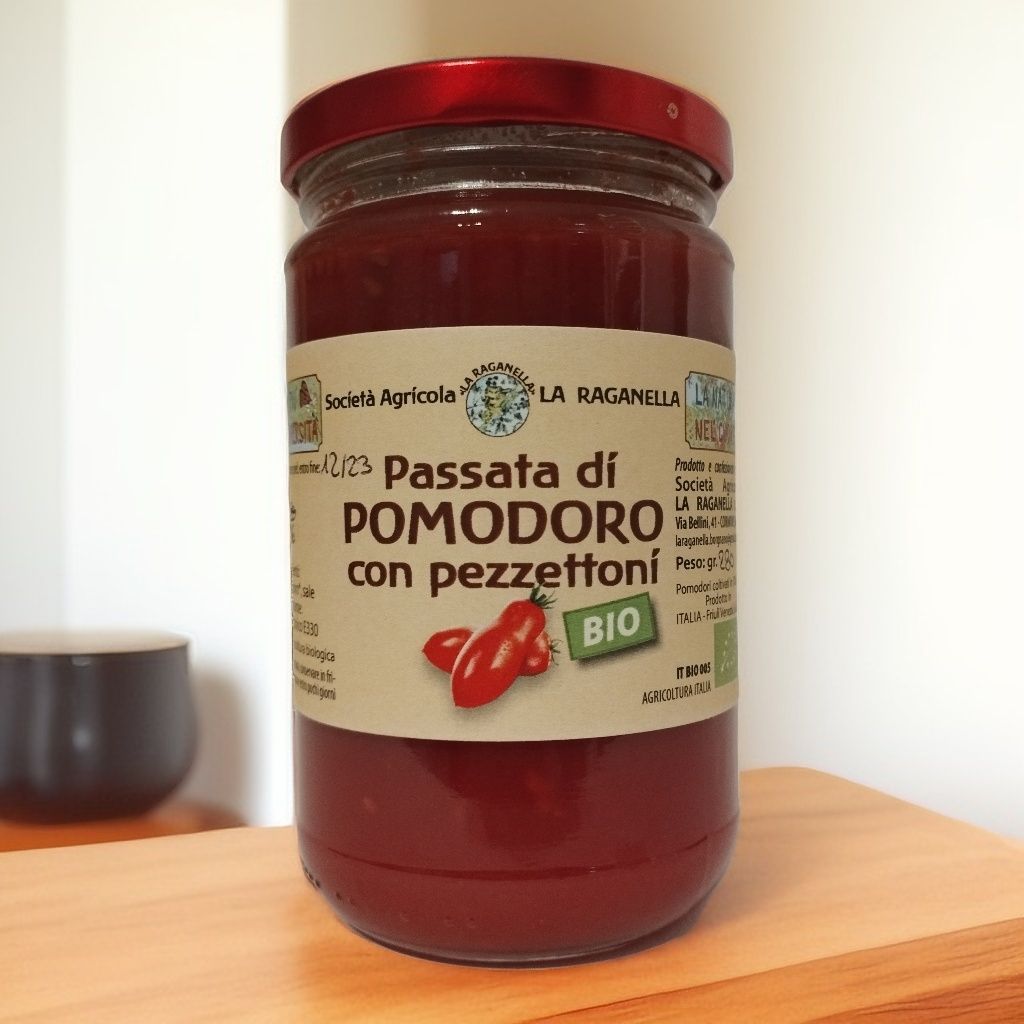 Passata di pomodoro con pezzettoni 280 g