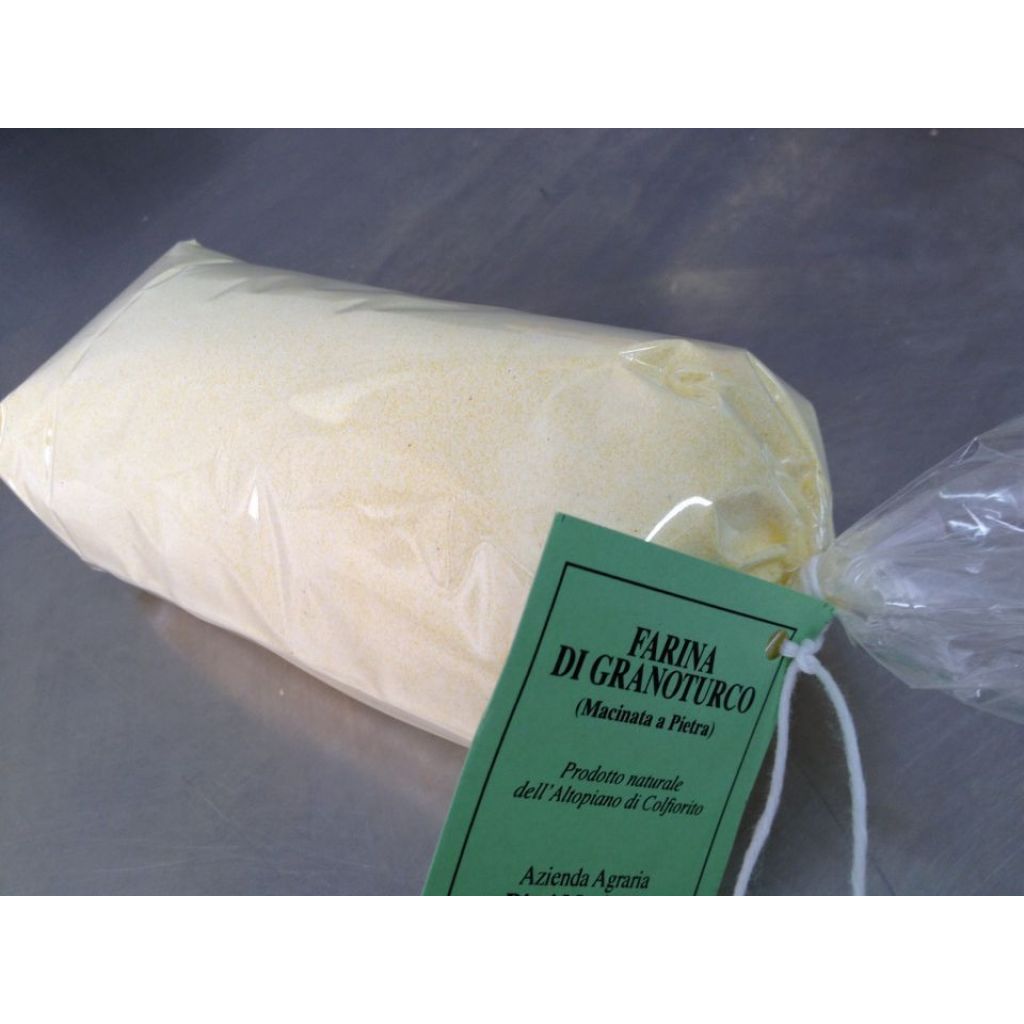 Farina di granoturco per polenta