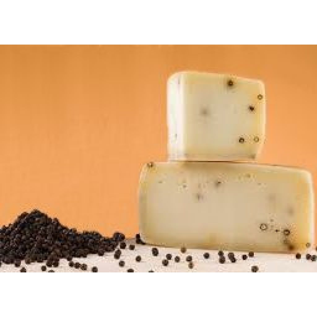 Caciotta al pepe