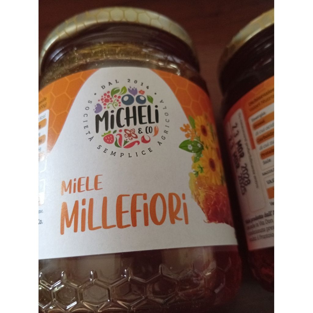 Vasetto di miele mille fiori fruttato alla pesca da 500 g