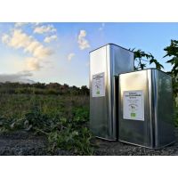 photo5870911674918220500