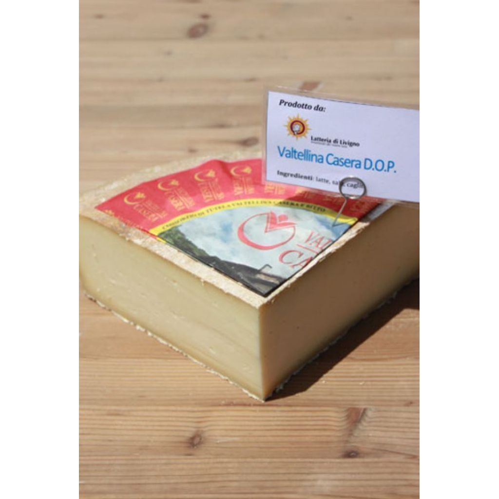 Formaggio Valtellina Casera D.O.P. Stagionato fino a 8 mesi (&frac14; forma) 1 Kg circa