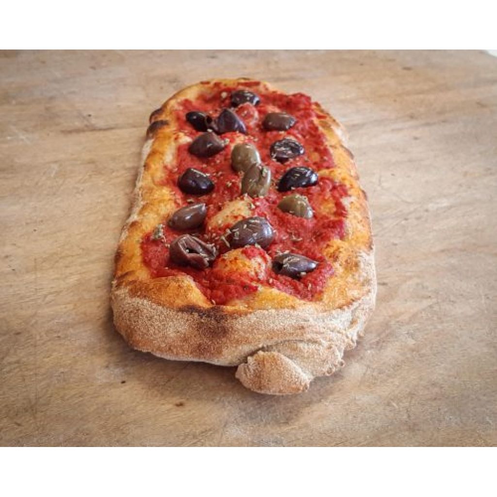 Pizza ROSSA con OLIVE TAGGIASCHE