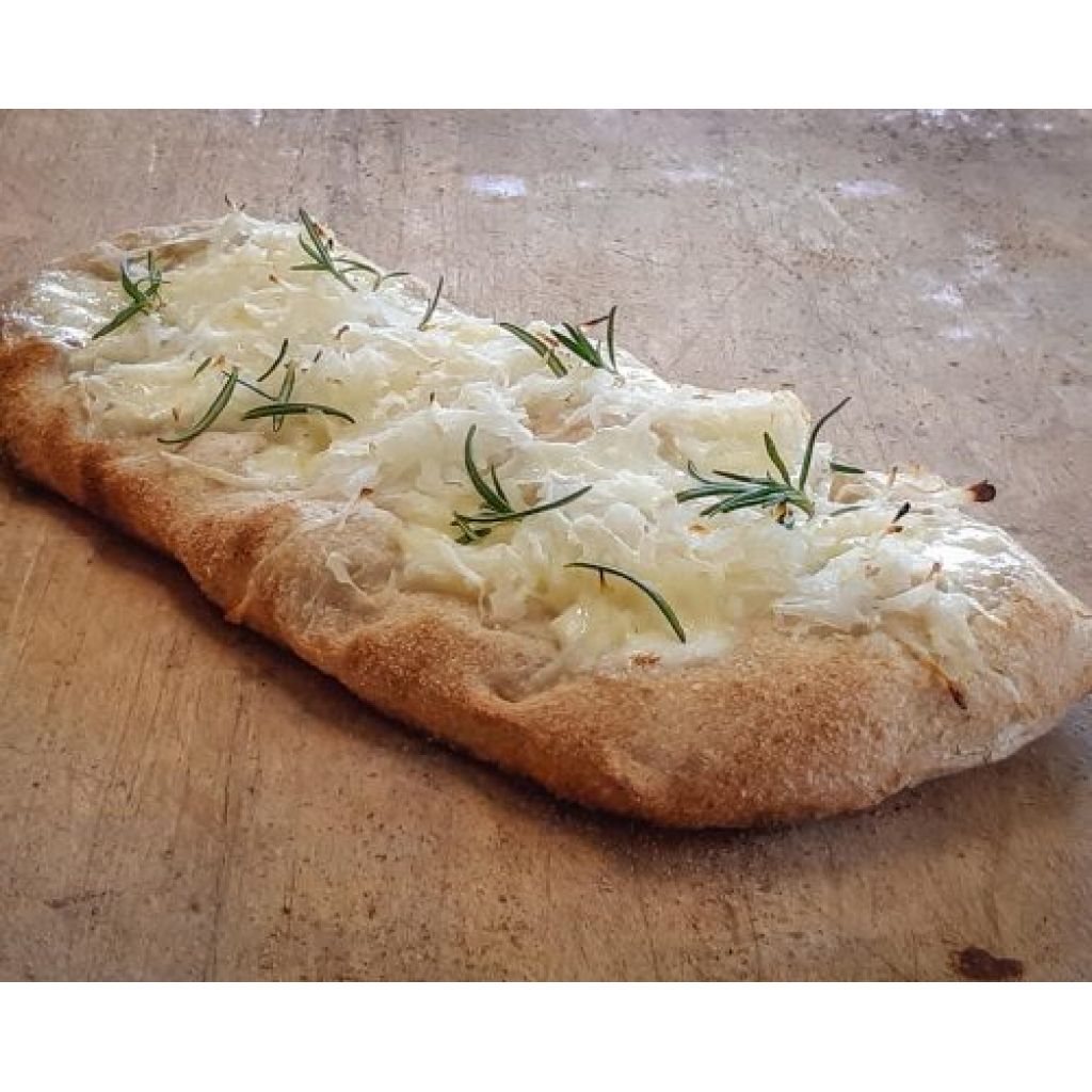 Pizza STRACCHINO PATATE E ROSMARINO
