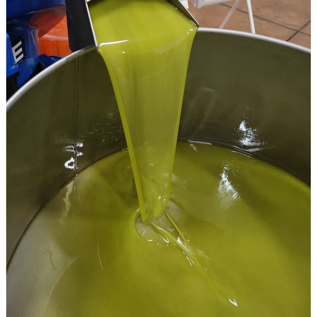 Olio extravergine di oliva di Sicilia estratto a freddo