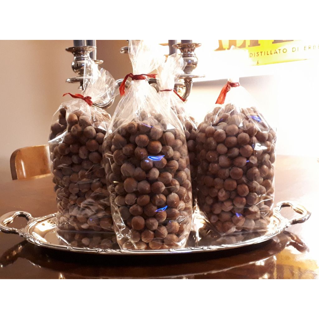Nocciole variet&agrave; Tonda Gentile Trilobata con guscio raccolta 2020 - 1Kg