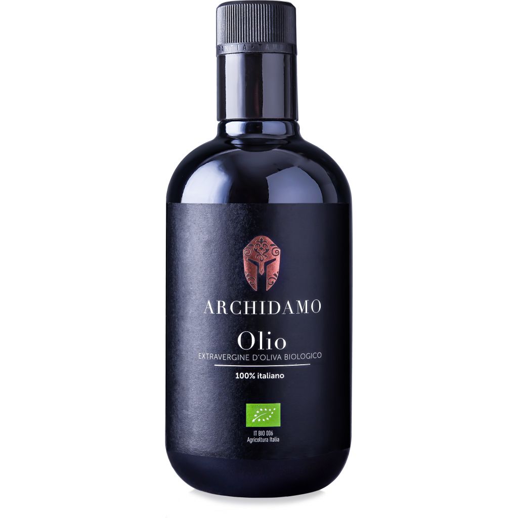 Organic extra virgin olive oil in 500 ml bottle