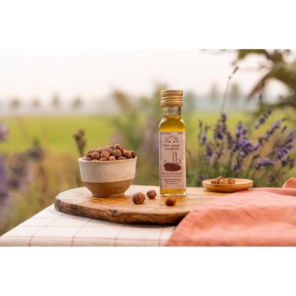 Olio alimentare  Puro di Nocciole Italiane Biologiche Crude Integrali 100ml