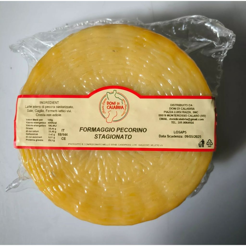 Pecorino Formaggio Stagionato di Monte Poro Calabria, Italia - circa 1.250 kg