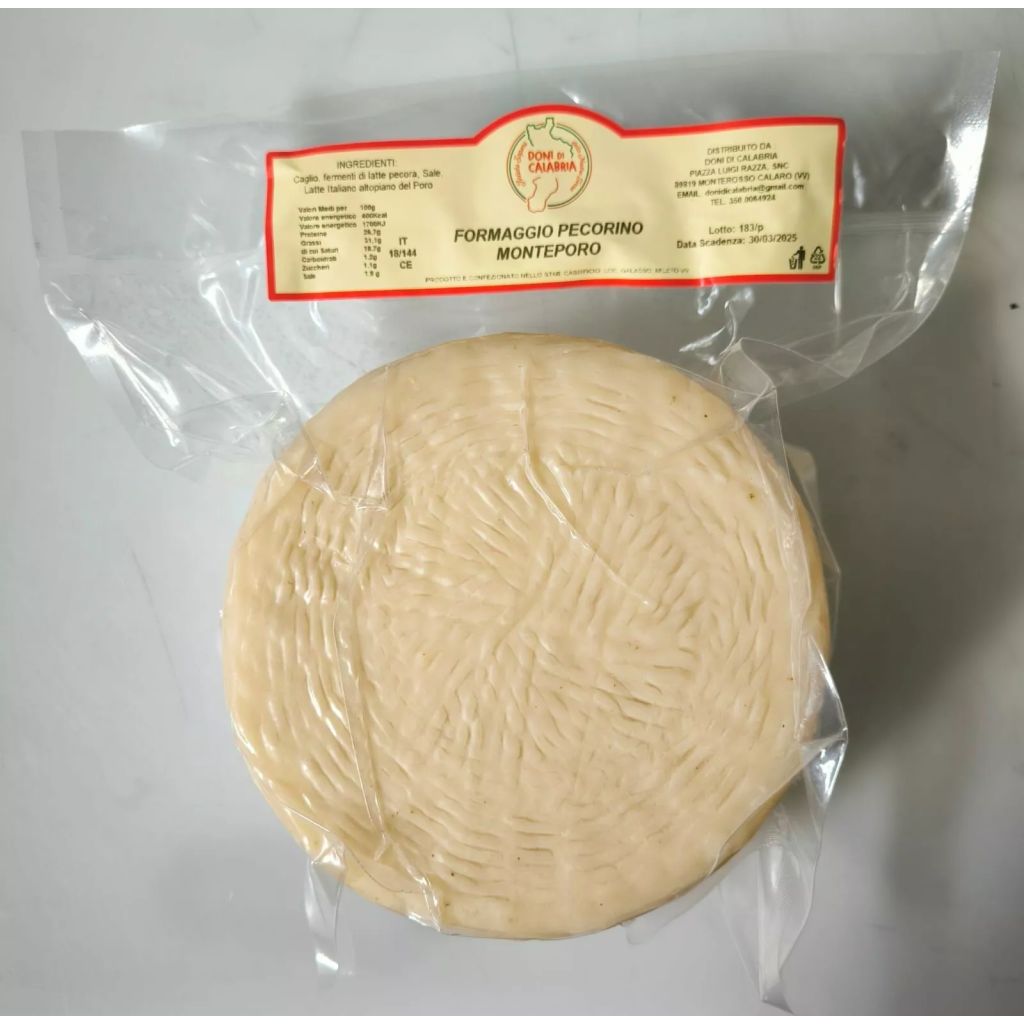 Pecorino Formaggio Fresco di Monte Poro Calabria, Italia - circa 1.250 kg
