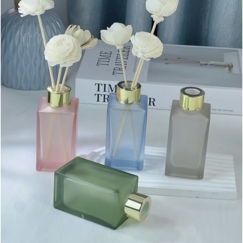 Fragranza casa Riviera con elegante bottiglia vetro