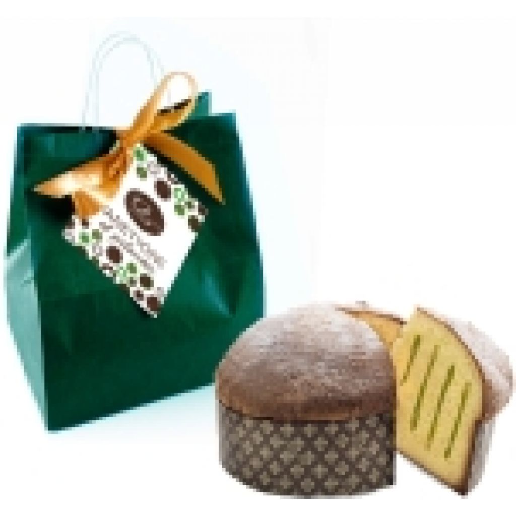 Pandoro with limoncello cream covered with choc