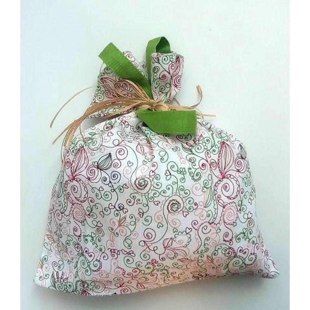 Colomba con gocce di cioccolata in borsa cotone