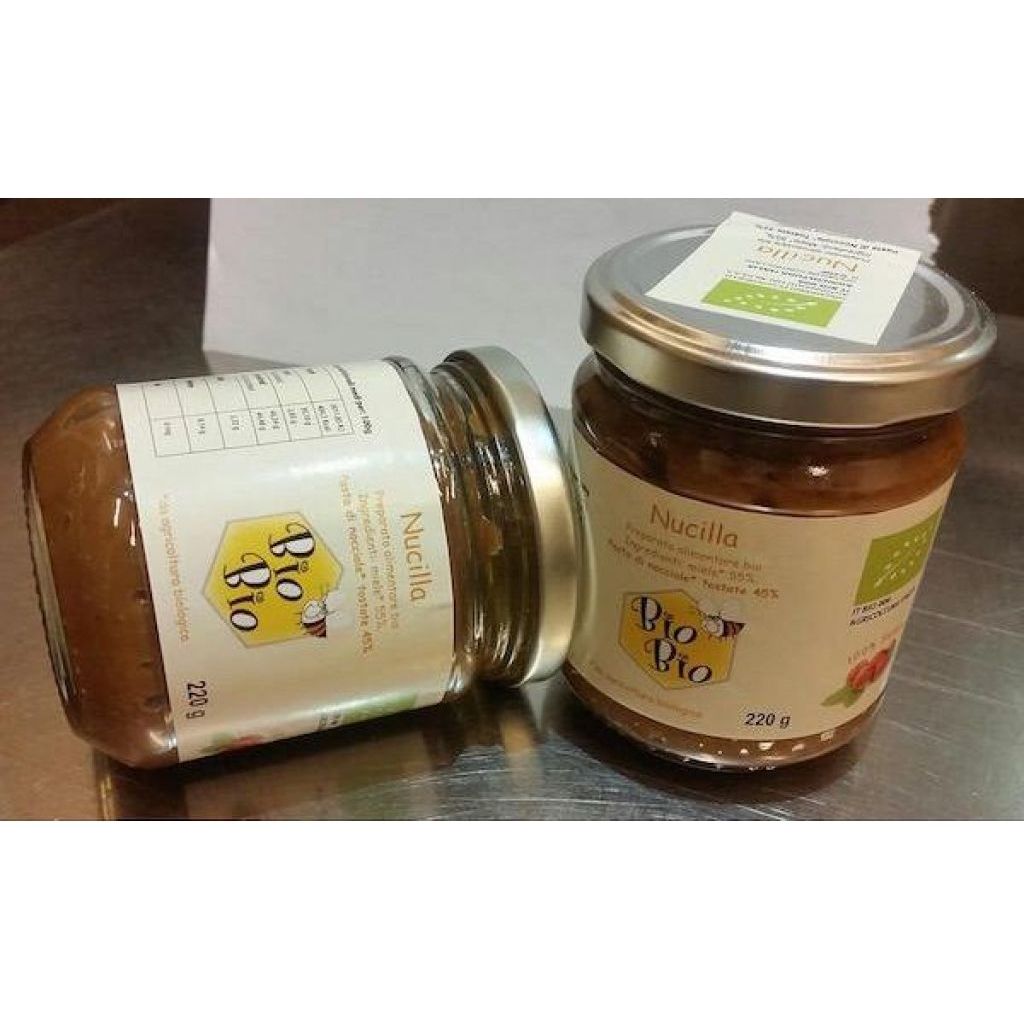 Nucilla  51% miele e 49% nocciole tostate vaso da 220 gr